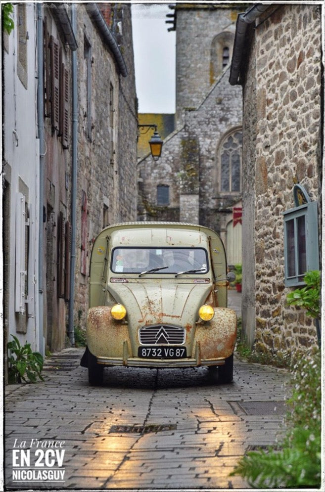 Beautiful 2CV image by Nicolas Guy