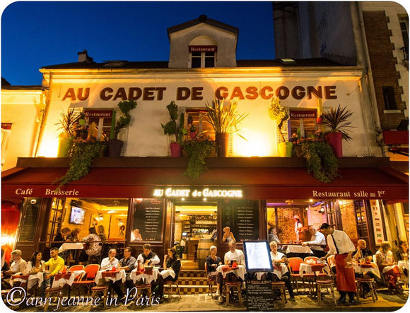La Parisienne Cafés # 6 - Au Cadet de Gascogne at night. Thank you Ann Jeanne.