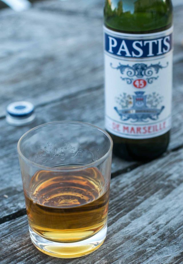 When in France it would be a shame not to... Pastis.