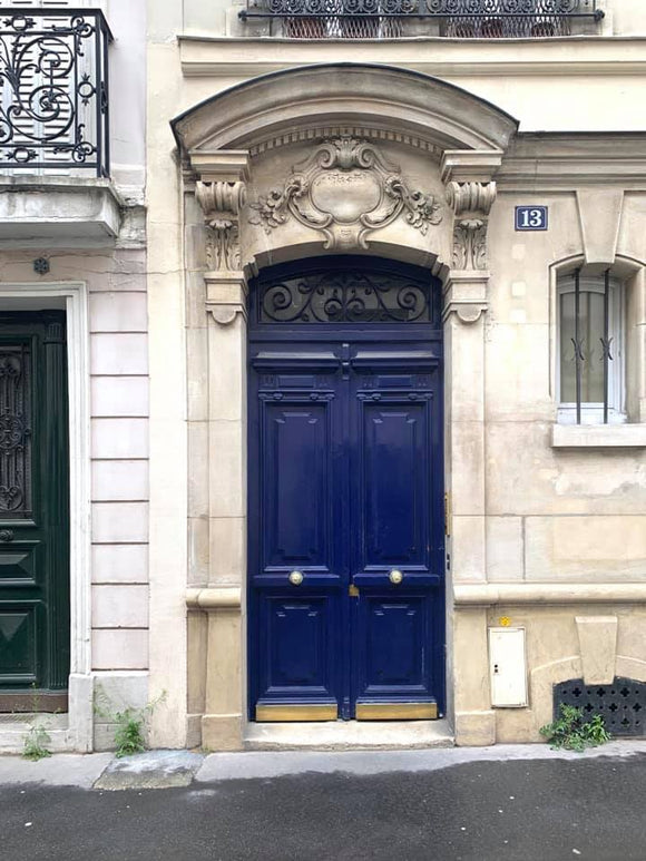 La Parisienne # 13 - courtesy of Anna Jeanne in Paris.