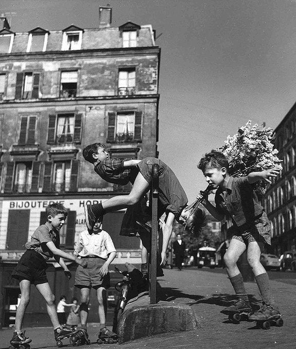 The Lilac of Jose, Paris, 1956 (Photograph by Robert Doisneau)