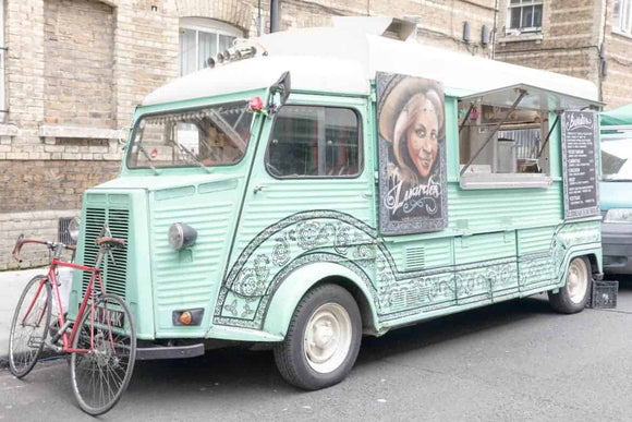 Paris Food Truck - Coutrsey of INSIDR